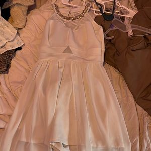 Súper Cute jumpsuit shorts and dress looking combo